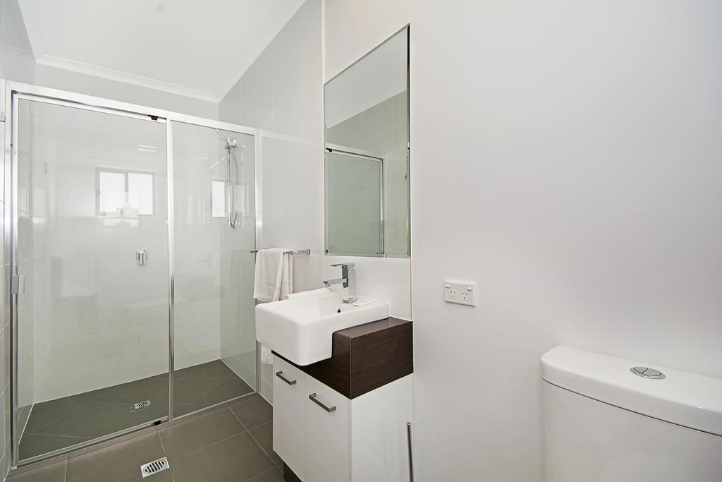 Cooroy Luxury Motel Apartments Quarto foto